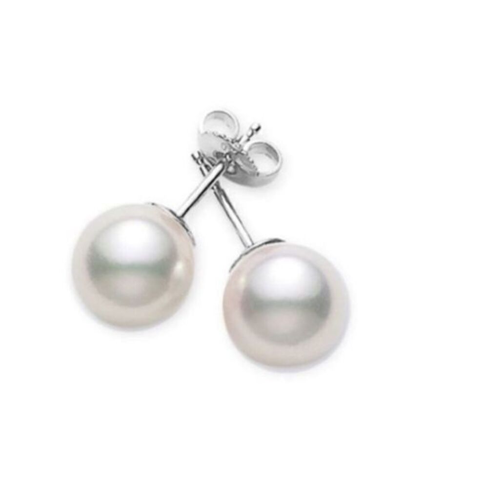 Renaissance Collection Freshwater Pearl Studs